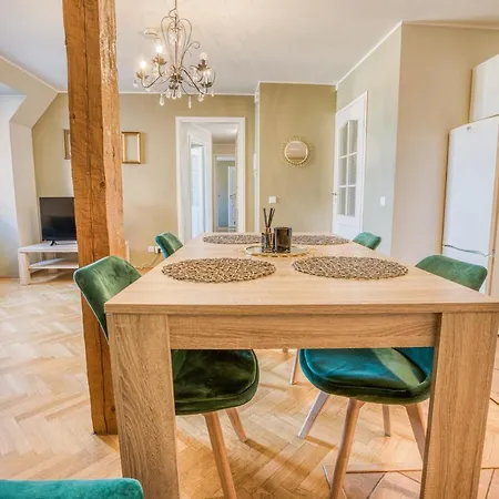 Historic At Old Town *