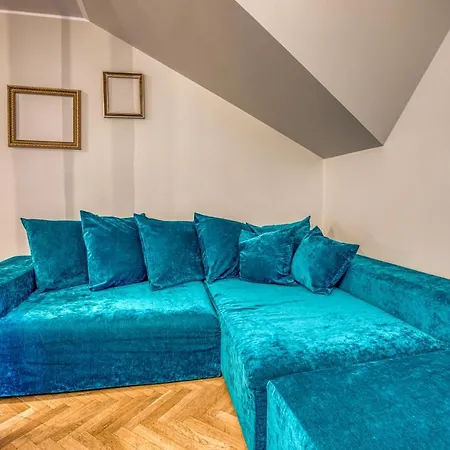 Apartamento Historic At Old Town *