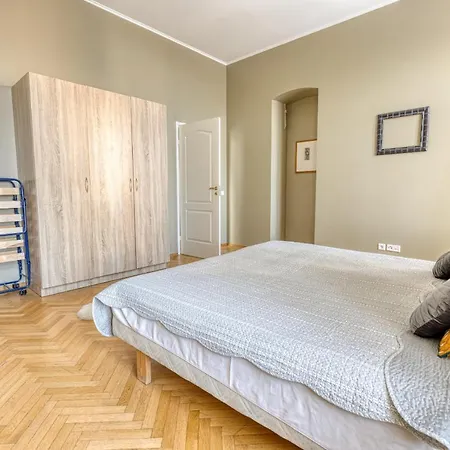 Historic At Old Town *