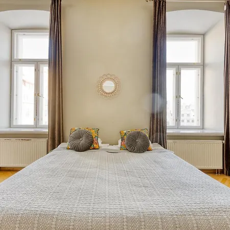 Apartamento Historic At Old Town *