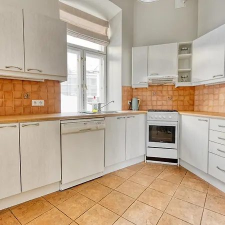 Historic At Old Town