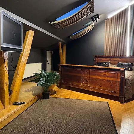Apartment Historic At Old Town Tallinn