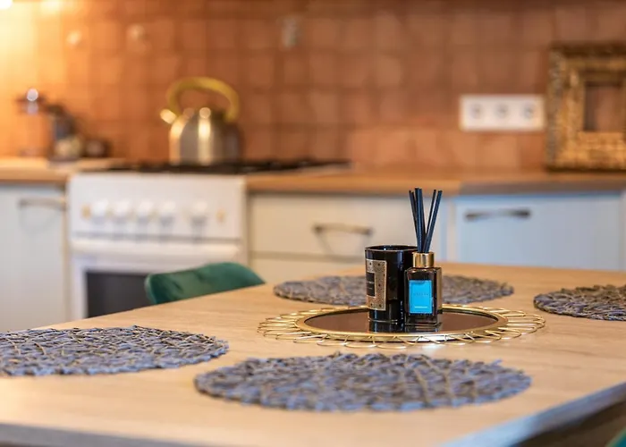 Historic At Old Town Apartamento Talin