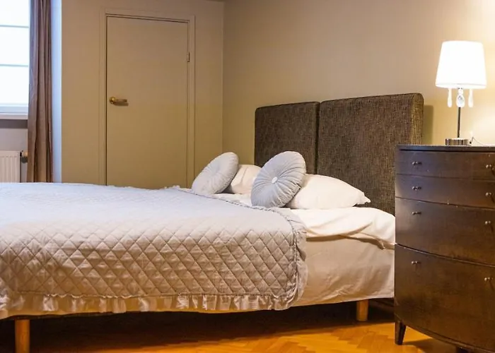 Historic At Old Town Apartment *