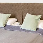 Historic At Old Town Apartment *